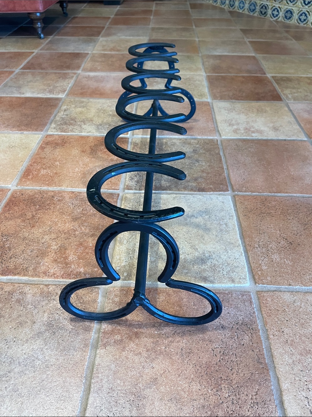 Metal Horse Shoe handmade boot rack - Black - Picture 3 of 4